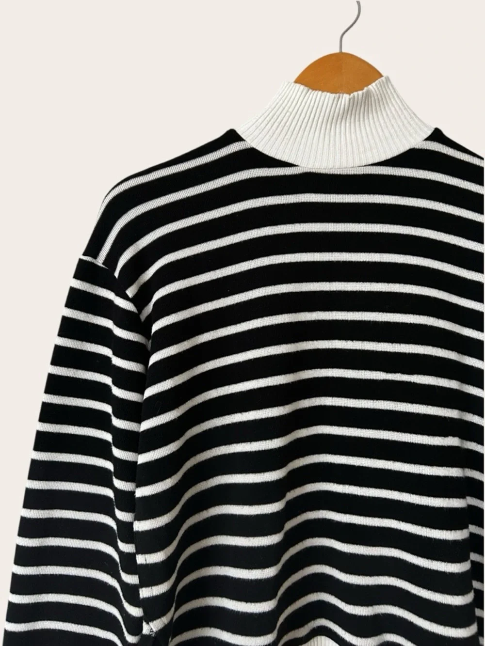 Zara Black and White Striped Oversized Turtleneck - Picture 3 of 7